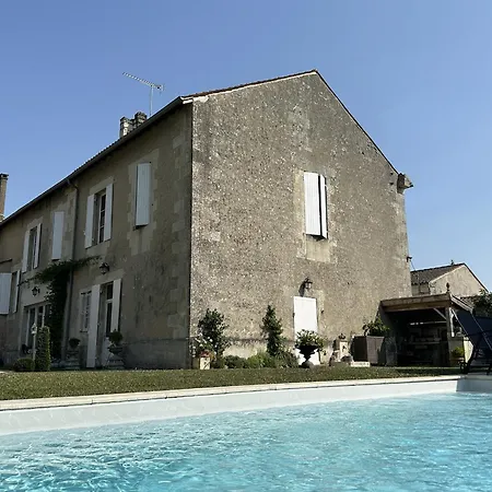La Source Du Logis Bed & Breakfast