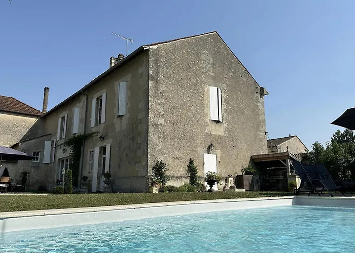 La Source Du Logis Bed & Breakfast